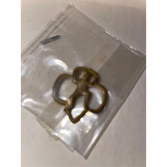 Vintage Girl Scouts Brownies Gold Tone Enamel Lapel Pin - Picture 2 of 2